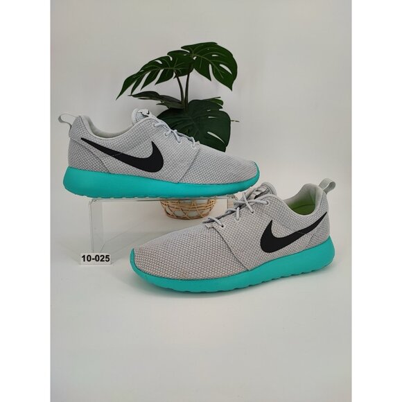 Nike Men’s Roshe Run Calyspo Gray Mesh Shoes Size 10.5 - Picture 1 of 8